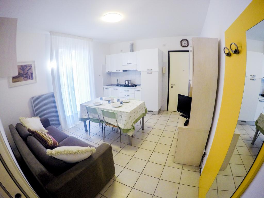 Residence Solemaria Caorle Ruang foto